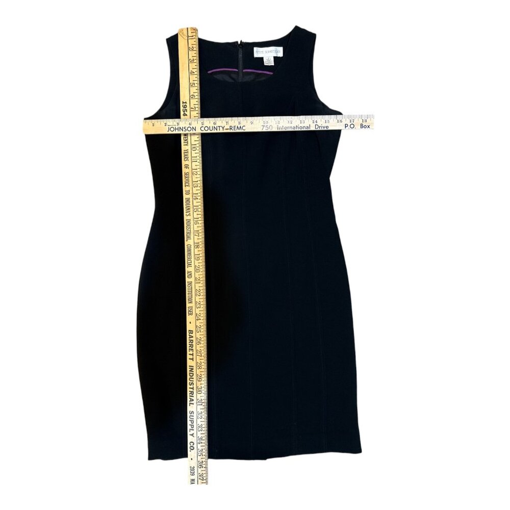 Petite Sophisticate Size 4P Black Sleeveless Round Neck Lined Sheath Dress - Picture 10 of 10